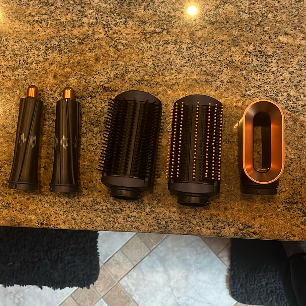 Dyson Airwrap accessories
